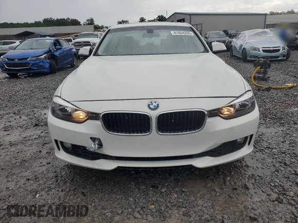 2014 BMW 3 Series 320i xDrive with VIN WBA3C3G50ENS67198, listed as a Copart auction lot 61654205 with 86,126 mi miles and Salvage title. Bid and sale history available at DreamBid. Image 5.