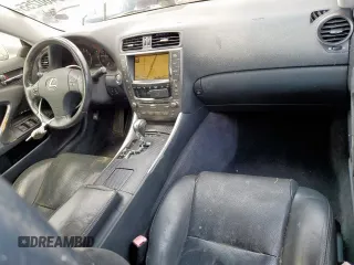 2010 Lexus IS 250 C с VIN JTHFF2C29A2513527, выставлен на аукционе Copart как лот 63460255 с пробегом 152 321 миль миль и Списание • Salvage title. История ставок и продаж доступна на DreamBid. Изображение 8.