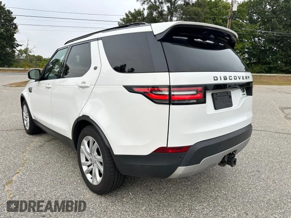 2017 Land Rover Discovery HSE with VIN SALRRBBV0HA026033, listed as a Copart auction lot 72462514 with 90,532 mi miles and Clean Title. Bid and sale history available at carsss.com. Image 3.