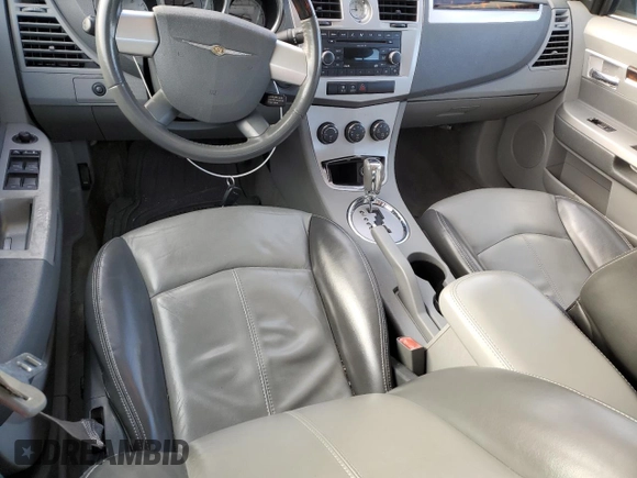 2007 Chrysler Sebring Limited z VIN 1C3LC66MX7N549501, wystawiony jako Copart lot #42108005 z przebiegiem 93 317 mil mil oraz Szkoda całkowita • Salvage title. Historia ofert i sprzedaży dostępna na DreamBid. Obrazek 8.