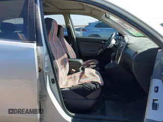 2006 Toyota Matrix STD z VIN 2T1LR32E56C563203, wystawiony jako IAAI lot #41938851 z przebiegiem 179 767 mil mil oraz . Historia ofert i sprzedaży dostępna na DreamBid. Obrazek 5.