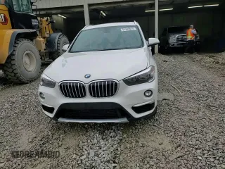 2018 BMW X1 xDrive28i с VIN WBXHT3C32J5K32348, выставлен на аукционе Copart как лот 53489825 с пробегом 61 972 миль миль и Списание • Salvage title. История ставок и продаж доступна на DreamBid. Изображение 15.