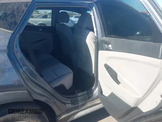 2018 Hyundai Tucson SEL z VIN KM8J33A42JU681606, wystawiony jako IAAI lot #41067514 z przebiegiem 150 119 mil mil oraz . Historia ofert i sprzedaży dostępna na DreamBid. Obrazek 8.