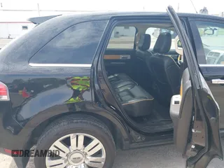 2009 Lincoln MKX with VIN 2LMDU88CX9BJ02744, listed as a IAAI auction lot 42119606 with 177,852 mi miles. Bid and sale history available at carsss.com. Image 8.