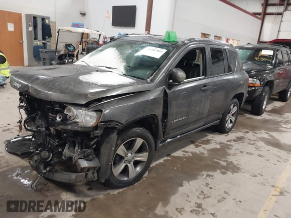 2017 Jeep Compass High Altitude with VIN 1C4NJDEB6HD192808, listed as a IAAI auction lot 41287965 with 68,357 mi miles. Bid and sale history available at carsss.com. Image 17.
