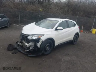 2018 Honda HR-V LX with VIN 3CZRU6H39JM728289, listed as a IAAI auction lot 41533820 with NaN miles. Bid and sale history available at carsss.com. Image 18.