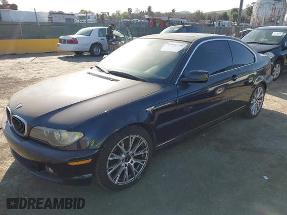 2004 BMW 3 Series 325Ci z VIN WBABV13484JT22039, wystawiony jako IAAI lot #41778759 z przebiegiem 248 481 mil mil oraz . Historia ofert i sprzedaży dostępna na DreamBid. Obrazek 2.