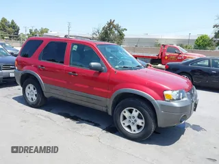 2006 Ford Escape XLT с VIN 1FMYU93126KC43561, выставлен на аукционе IAAI как лот 42527725 с пробегом 141 174 миль миль и . История ставок и продаж доступна на DreamBid. Изображение 1.