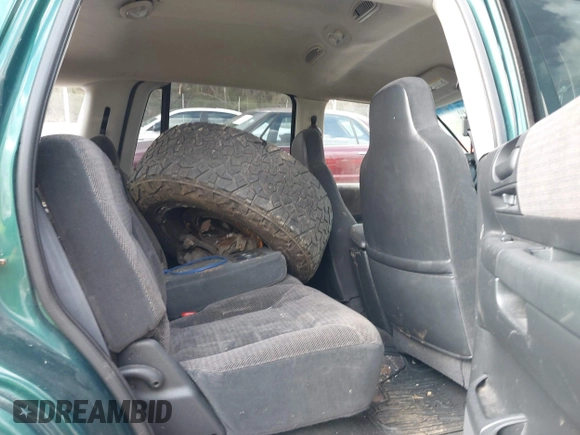 2003 Dodge Durango SLT with VIN 1D4HS48N93F574458, listed as a IAAI auction lot 41887140 with 281,567 mi miles and . Bid and sale history available at DreamBid. Image 8.