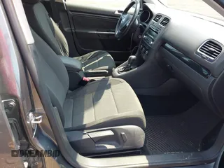 2013 Volkswagen Jetta SE with VIN 3VWPP7AJ5DM674235, listed as a IAAI auction lot 42387714 with 143,333 mi miles and . Bid and sale history available at DreamBid. Image 5.