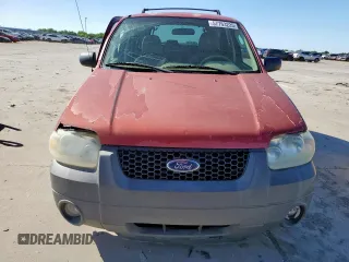 2005 Ford Escape XLT с VIN 1FMYU93185KE31449, выставлен на аукционе Copart как лот 57763225 с пробегом 249 819 миль миль и Списание • Salvage title. История ставок и продаж доступна на DreamBid. Изображение 5.