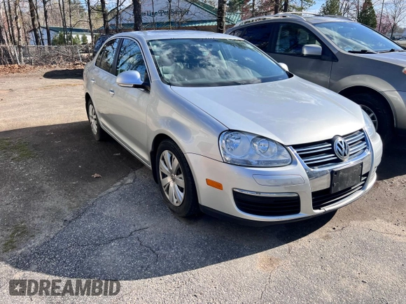 2010 Volkswagen Jetta Limited Edition z VIN 3VWRZ7AJ0AM053614, wystawiony jako Copart lot #54429245 z przebiegiem 148 988 mil mil oraz Czysty tytuł • Clean title. Historia ofert i sprzedaży dostępna na DreamBid. Obrazek 1.