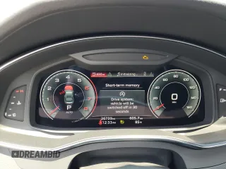 2022 Audi A7 z VIN WAUP2BF23NN057989, wystawiony jako Copart lot #67640184 z przebiegiem 26 739 mil mil oraz Szkoda całkowita • Salvage title. Historia ofert i sprzedaży dostępna na DreamBid. Obrazek 9.