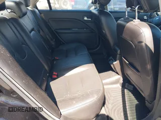 2012 Ford Fusion Hybrid z VIN 3FADP0L3XCR408261, wystawiony jako IAAI lot #42781210 z przebiegiem 281 961 mil mil oraz . Historia ofert i sprzedaży dostępna na DreamBid. Obrazek 8.