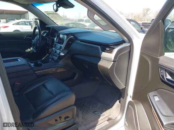 2019 Chevrolet Suburban LT with VIN 1GNSKHKC2KR297254, listed as a IAAI auction lot 41765492 with 63,058 mi miles. Bid and sale history available at carsss.com. Image 5.