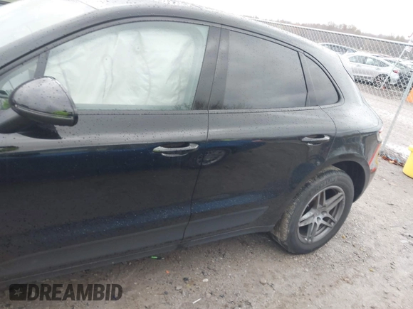 2020 Porsche Macan with VIN WP1AA2A51LLB03131, listed as a IAAI auction lot 40811412 with 59,590 mi miles and . Bid and sale history available at DreamBid. Image 14.