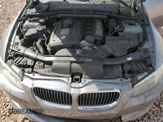 2012 BMW 3 Series 328i z VIN WBADW7C50CE728759, wystawiony jako Copart lot #51650185 z przebiegiem Nie podano mil oraz Szkoda całkowita • Salvage title. Historia ofert i sprzedaży dostępna na DreamBid. Obrazek 11.