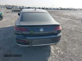 2020 Volkswagen Arteon с VIN WVWDR7AN5LE014820, выставлен на аукционе IAAI как лот 41822180 с пробегом Не указан миль и . История ставок и продаж доступна на DreamBid. Изображение 16.