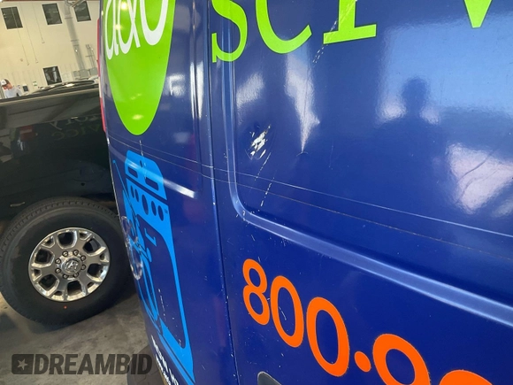 2012 Chevrolet Express Cargo z VIN 1GCSGAFX6C1142768, wystawiony jako IAAI lot #42529979 z przebiegiem 250 449 mil mil oraz . Historia ofert i sprzedaży dostępna na DreamBid. Obrazek 29.