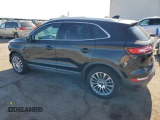 2016 Lincoln MKC Reserve with VIN 5LMCJ3C93GUJ30954, listed as a Copart auction lot 62713455 with 100,801 mi miles and Non repairable. Bid and sale history available at DreamBid. Image 2.