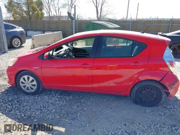 2013 Toyota Prius One with VIN JTDKDTB33D1047674, listed as a IAAI auction lot 41797396 with 114,485 mi miles. Bid and sale history available at carsss.com. Image 14.