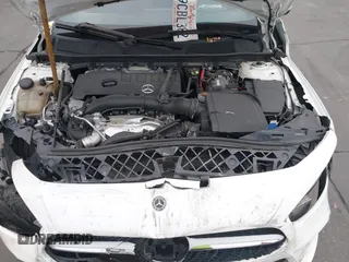 2019 Mercedes-Benz A 220 z VIN WDD3G4EB7KW022688, wystawiony jako IAAI lot #42023919 z przebiegiem 59 968 mil mil oraz . Historia ofert i sprzedaży dostępna na DreamBid. Obrazek 10.