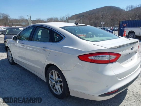 2015 Ford Fusion SE with VIN 3FA6P0HD1FR156236, listed as a IAAI auction lot 41757479 with 154,946 mi miles. Bid and sale history available at carsss.com. Image 3.