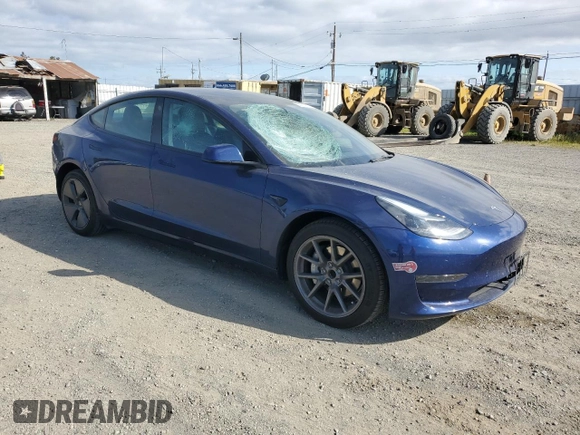 2023 Tesla Model 3 z VIN 5YJ3E1EA3PF685323, wystawiony jako Copart lot #53153905 z przebiegiem 23 242 mil mil oraz Szkoda całkowita • Salvage title. Historia ofert i sprzedaży dostępna na DreamBid. Obrazek 4.