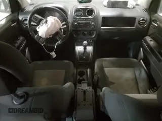 2011 Jeep Compass with VIN 1J4NT1FB8BD192253, listed as a Copart auction lot 87692135 with 0 mi miles and Salvage Title. Bid and sale history available at carsss.com. Image 8.