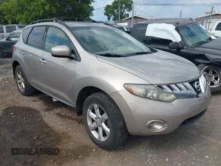 2010 Nissan Murano SL z VIN JN8AZ1MU4AW010336, wystawiony jako IAAI lot #42753990 z przebiegiem 194 122 mil mil oraz . Historia ofert i sprzedaży dostępna na DreamBid. Obrazek 1.