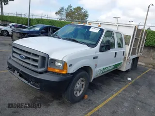 1999 Ford F-350 with VIN 1FDSW34S7XEC82702, listed as a IAAI auction lot 40346052 with 142,159 mi miles and . Bid and sale history available at DreamBid. Image 2.