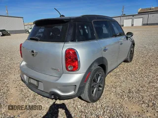 2011 MINI Countryman S z VIN WMWZC3C53BWL79001, wystawiony jako Copart lot #49748895 z przebiegiem 123 882 mil mil oraz Czysty tytuł • Clean title. Historia ofert i sprzedaży dostępna na DreamBid. Obrazek 4.