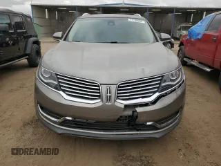 2017 Lincoln MKX Select with VIN 2LMPJ8KPXHBL13541, listed as a Copart auction lot 77139904 with 99,831 mi miles and Salvage Title. Bid and sale history available at carsss.com. Image 5.