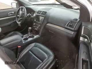 2018 Ford Explorer XLT z VIN 1FM5K7D8XJGC54456, wystawiony jako Copart lot #61671915 z przebiegiem 101 569 mil mil oraz Czysty tytuł • Clean title. Historia ofert i sprzedaży dostępna na DreamBid. Obrazek 8.
