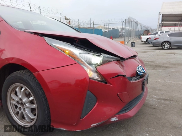 2016 Toyota Prius Two z VIN JTDKBRFU4G3531941, wystawiony jako IAAI lot #42023633 z przebiegiem 249 098 mil mil oraz . Historia ofert i sprzedaży dostępna na DreamBid. Obrazek 6.