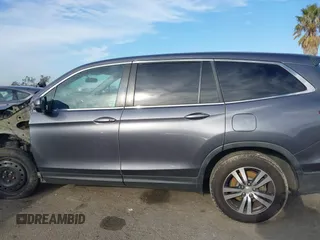 2016 Honda Pilot EX with VIN 5FNYF5H33GB015231, listed as a IAAI auction lot 41809357 with 145,970 mi miles. Bid and sale history available at carsss.com. Image 15.