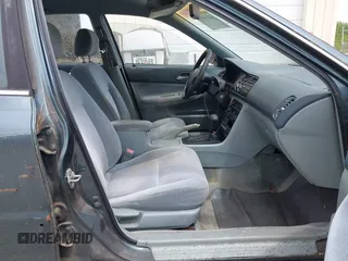 1997 Honda Accord LX с VIN 1HGCD5631VA019675, выставлен на аукционе IAAI как лот 42268994 с пробегом 284 652 миль миль и . История ставок и продаж доступна на DreamBid. Изображение 5.