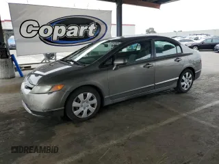 2008 Honda Civic LX z VIN 2HGFA165X8H316692, wystawiony jako Copart lot #58942865 z przebiegiem 210 009 mil mil oraz Tytuł czysty. Historia ofert i sprzedaży dostępna na DreamBid. Obrazek 1.