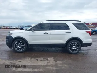 2016 Ford Explorer Sport with VIN 1FM5K8GT2GGB53815, listed as a IAAI auction lot 42172907 with 123,853 mi miles and . Bid and sale history available at carsss.com. Image 14.