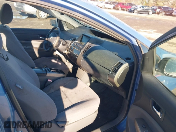 2008 Toyota Prius with VIN JTDKB20U487698357, listed as a IAAI auction lot 41591814 with 327,776 mi miles. Bid and sale history available at carsss.com. Image 5.