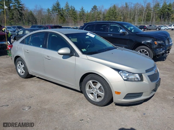 2011 Chevrolet Cruze LT w/2LT with VIN 1G1PG5S95B7305483, listed as a IAAI auction lot 42045170 with 103,981 mi miles. Bid and sale history available at carsss.com. Image 1.