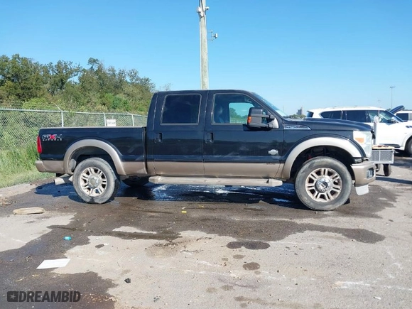 2011 Ford Super Duty F-250 SRW XL with VIN 1FT7W2BT0BEB79601, listed as a IAAI auction lot 40469194 with 193,911 mi miles. Bid and sale history available at carsss.com. Image 13.