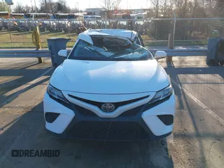 2018 Toyota Camry LE with VIN 4T1B11HK5JU565402, listed as a IAAI auction lot 41824110 with 105,659 mi miles. Bid and sale history available at carsss.com. Image 12.