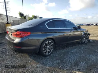 2019 BMW 5 Series 530e iPerformance with VIN WBAJA9C5XKB388307, listed as a Copart auction lot 49182735 with 73,819 mi miles and Salvage Title. Bid and sale history available at carsss.com. Image 3.