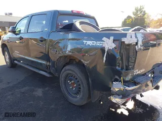 2008 Toyota Tundra 4WD Truck with VIN 5TFDV54128X046452, listed as a IAAI auction lot 40808783 with 1 mi miles. Bid and sale history available at carsss.com. Image 6.