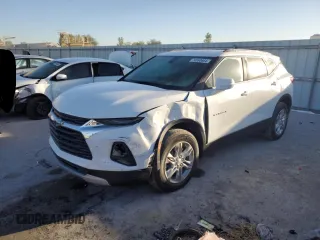 2022 Chevrolet Blazer LT z VIN 3GNKBDRS5NS139563, wystawiony jako Copart lot #74590664 z przebiegiem 18 604 mil mil oraz Szkoda całkowita • Salvage title. Historia ofert i sprzedaży dostępna na DreamBid. Obrazek 1.