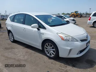 2014 Toyota Prius Two with VIN JTDZN3EU9E3329176, listed as a IAAI auction lot 42450502 with 184,437 mi miles and . Bid and sale history available at DreamBid. Image 1.