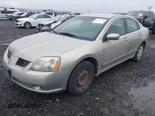 2005 Mitsubishi Galant ES with VIN 4A3AB36F75E052194, listed as a IAAI auction lot 41761132 with 254,086 mi miles. Bid and sale history available at carsss.com. Image 2.