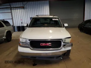 2004 GMC Yukon SLE with VIN 1GKEK13TX4J244318, listed as a Copart auction lot 82329764 with 172,216 mi miles and Salvage Title. Bid and sale history available at carsss.com. Image 5.