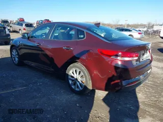 2018 Kia Optima LX with VIN 5XXGT4L31JG267327, listed as a IAAI auction lot 41800796 with 1 mi miles. Bid and sale history available at carsss.com. Image 3.